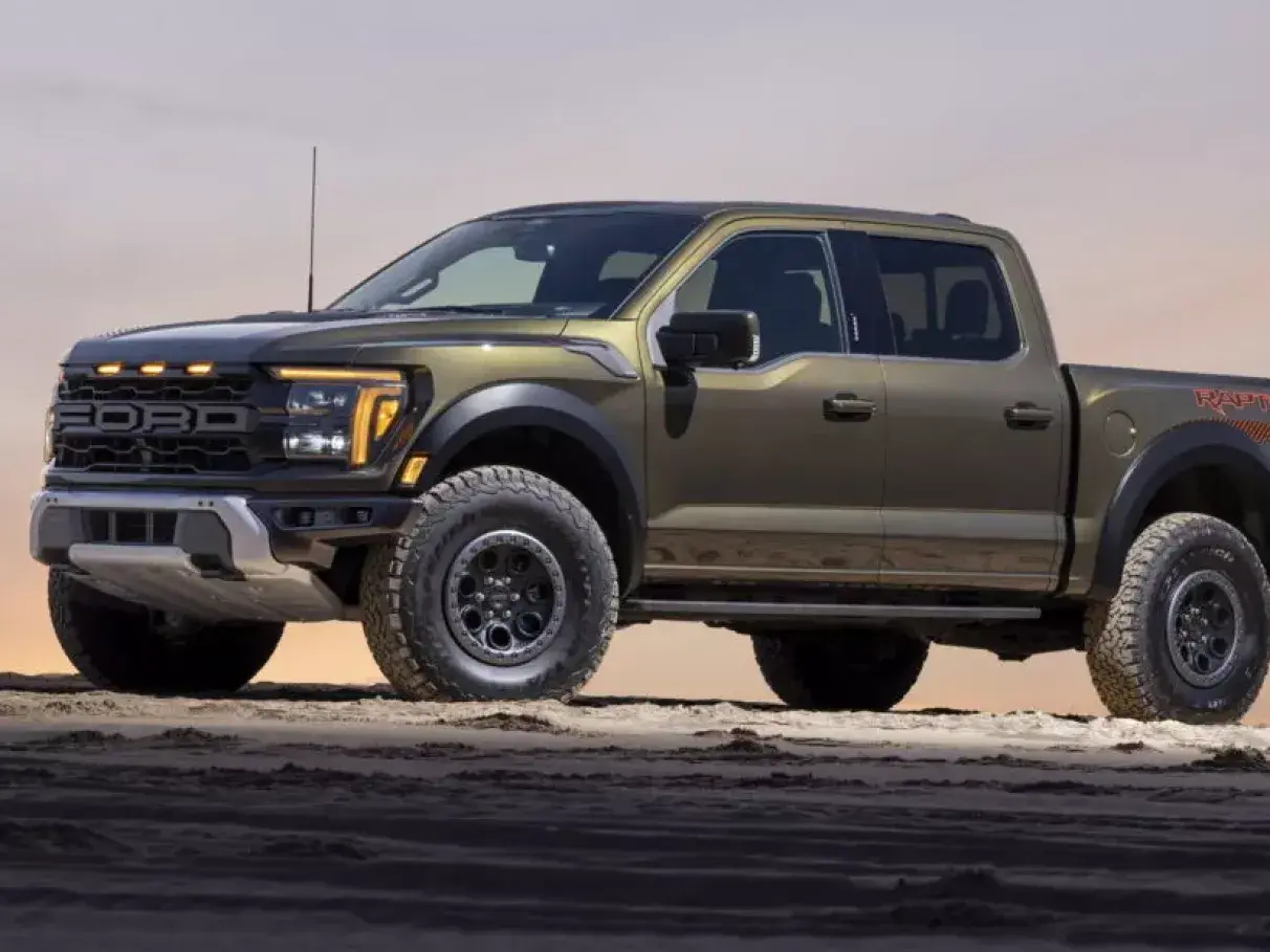 Ford F-150 5.0L V8 Coyote em bancada para calibração de performance