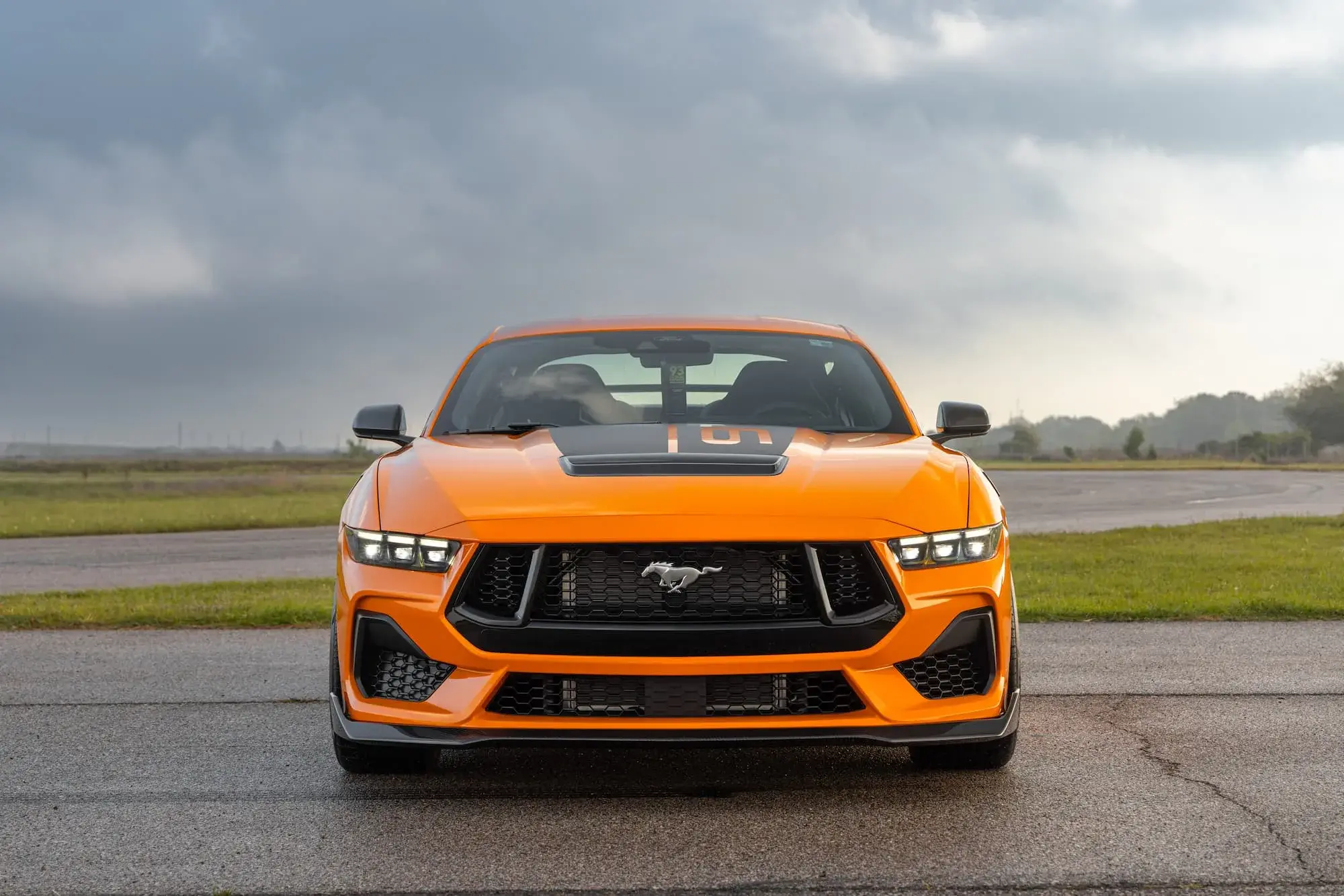 Hennessey Super Venom Mustang 850 hp em edição limitada de 35 anos — imagem 11